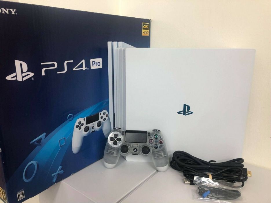 White (PS4)