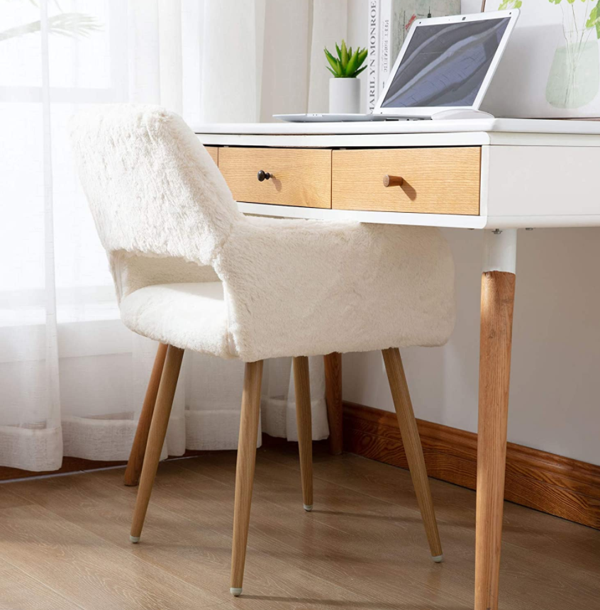 SSLine Faux Fur Vanity Chair Elegant White Furry Makeup Desk Chairs for Girls Women Modern Comfy Fluffy Arm Chair with Wood Look Metal Legs in Bedroom Living Room